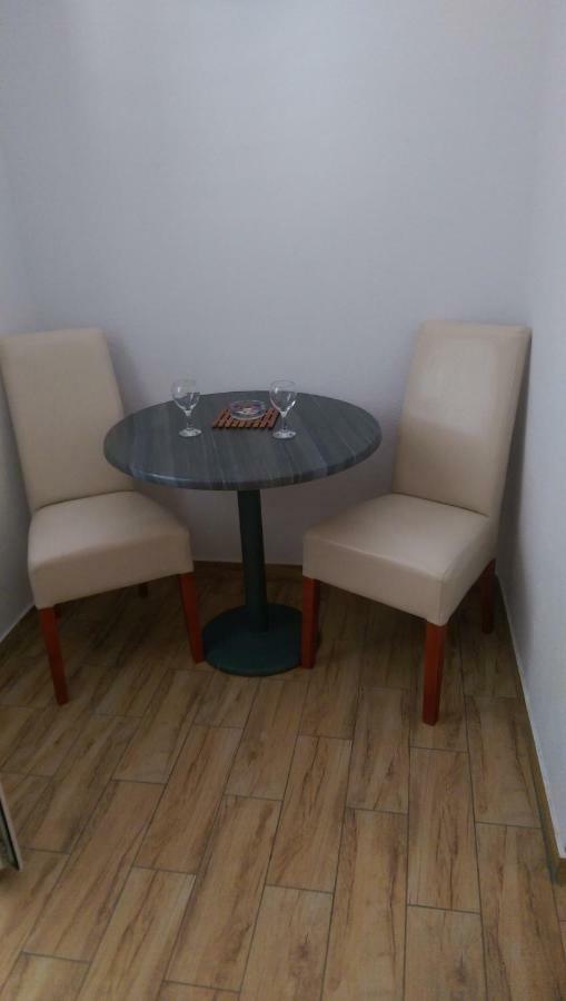 Apartmani Dina Makarska Eksteriør bilde