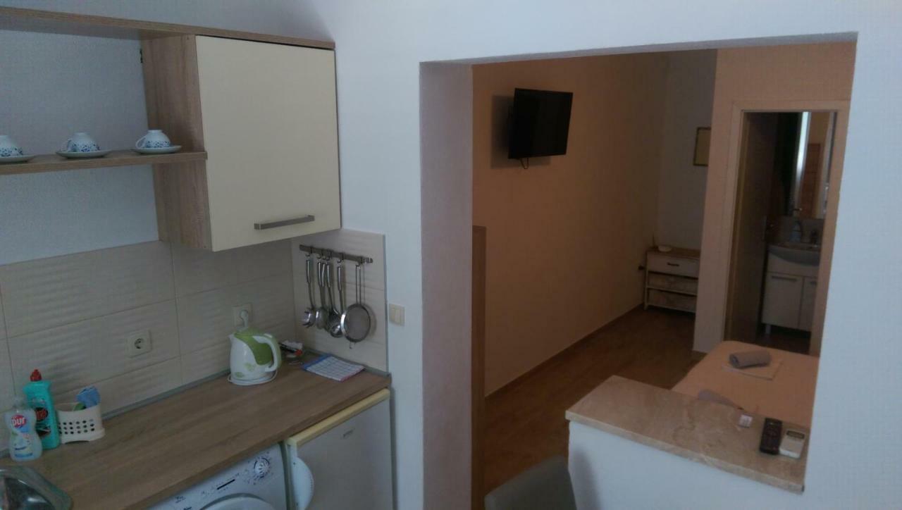 Apartmani Dina Makarska Eksteriør bilde