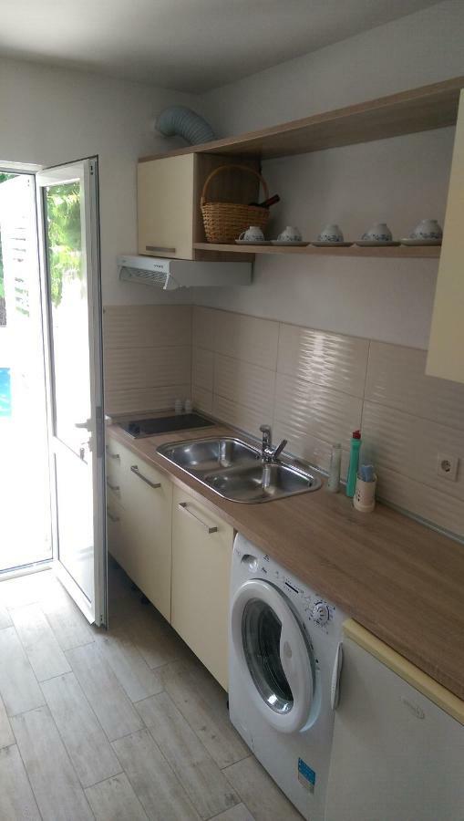 Apartmani Dina Makarska Eksteriør bilde