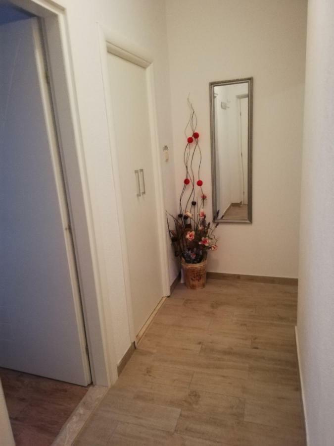 Apartmani Dina Makarska Eksteriør bilde